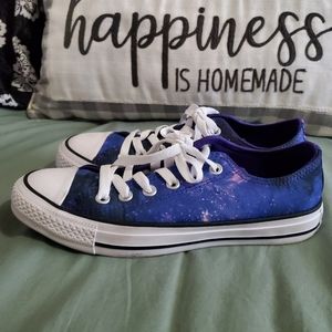 Galaxy Converse size 7